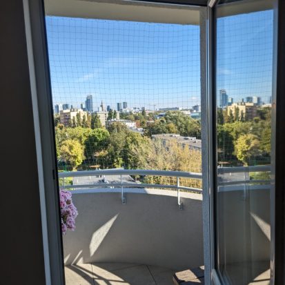 Siatka na gołębie w Warszawie montaż bez wiercenia